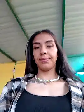 Snapshot of Alisson_420 chatting on 09-25-25, 07:17 Alisson 420 online show from 09-25-25, 07:17