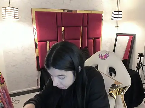 Violet m online show from 10-17-25, 12:08