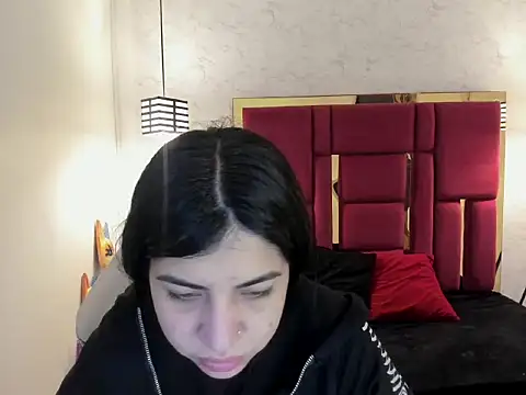 Violet m online show from 10-19-25, 12:06