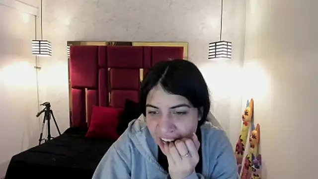 Violet m online show from 10-21-25, 11:55