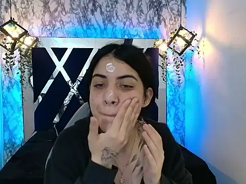 Violet m online show from 11-04-25, 12:04