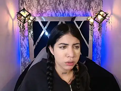 Violet m online show from 11-07-25, 12:05