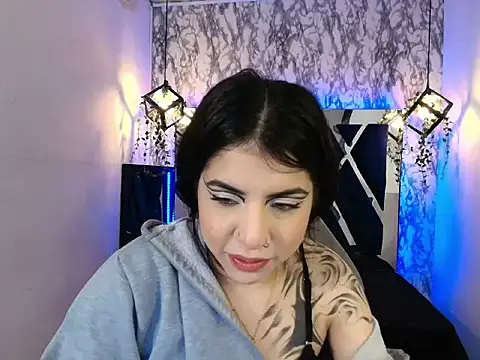 Violet m online show from 11-19-25, 12:49