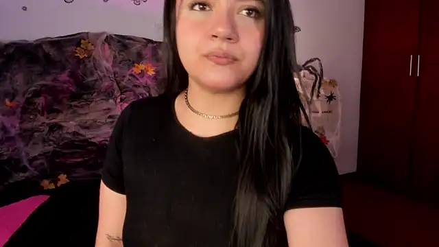 DesireSweet online show from 10-27-25, 12:20