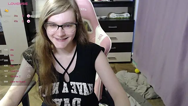 Tomato Tease online show from 10-16-25, 02:07