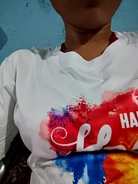 Snapshot of Kashish_SC chatting on 03-14-25, 11:45 Kashish SC online show from 03-14-25, 11:45