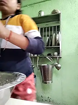 Snapshot of Kashish_SC chatting on 03-21-25, 01:02 Kashish SC online show from 03-21-25, 01:02