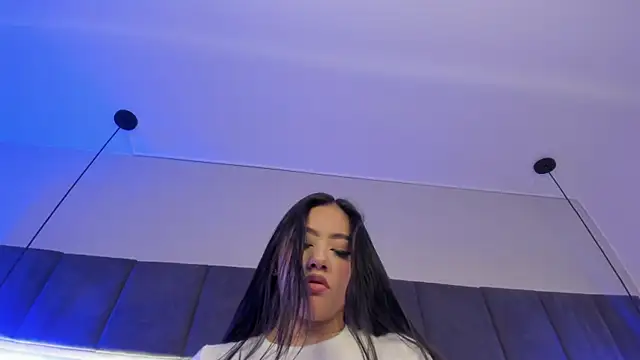 nicolle pierce online show from 01-25-25, 12:16