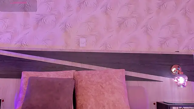 nicolle pierce online show from 02-19-26, 12:12