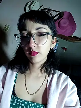 Snapshot of HighLilith chatting on 01-22-25, 10:29 HighLilith online show from 01-22-25, 10:29