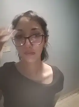 Snapshot of HighLilith chatting on 10-04-25, 09:29 HighLilith online show from 10-04-25, 09:29