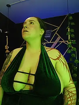 Gelena Black online show from 10-25-25, 12:56