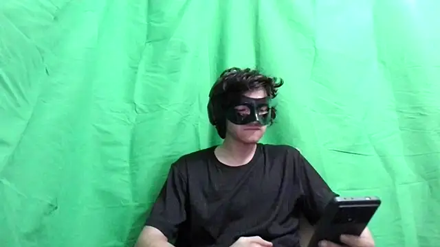 LovelyOwner com online show from 01-02-25, 03:15