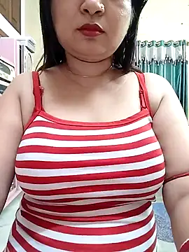 Snapshot of Royalgirl667 chatting on 12-02-24, 06:09 Royalgirl667 online show from 12-02-24, 06:09