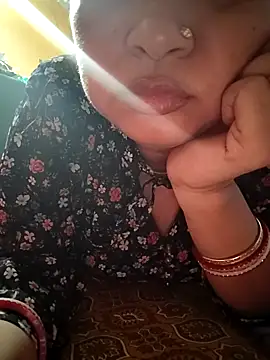 Snapshot of Royalgirl667 chatting on 12-09-24, 08:44 Royalgirl667 online show from 12-09-24, 08:44