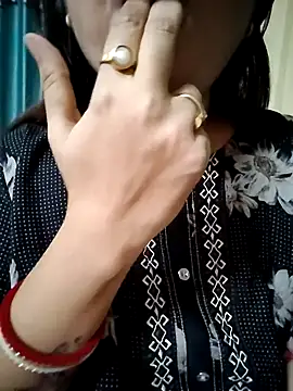 Snapshot of Royalgirl667 chatting on 12-10-24, 05:22 Royalgirl667 online show from 12-10-24, 05:22