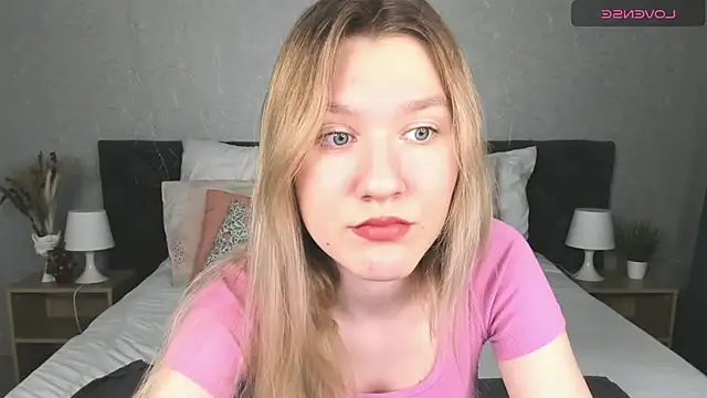 Mariel Brown online show from 01-24-25, 07:41