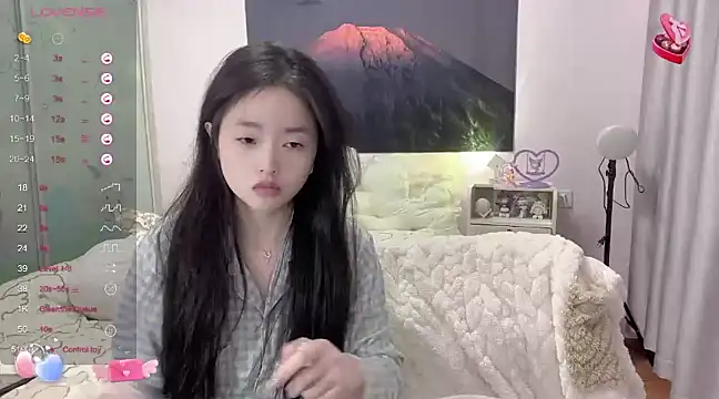 Mia-6688 online show from 01-22-25, 04:44