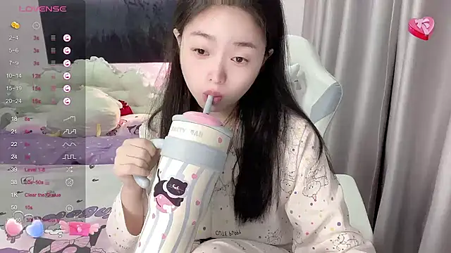 Mia-6688 online show from 03-10-25, 07:40