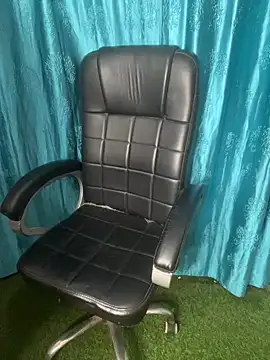 Snapshot of poision51 chatting on 02-20-25, 08:28 poision51 online show from 02-20-25, 08:28