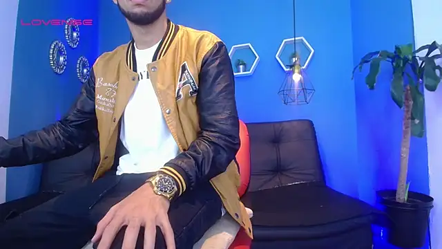 Snapshot of jhon_ath chatting on 10-22-25, 03:18 jhon ath online show from 10-22-25, 03:18