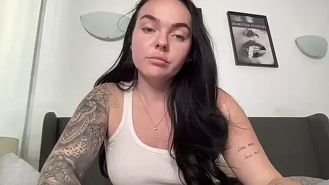 yorkshiregal online show from 11-26-25, 02:40