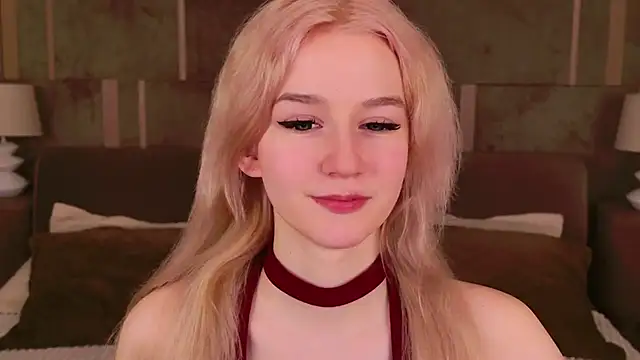 Snapshot of NaomiLoys chatting on 03-16-25, 09:58 NaomiLoys online show from 03-16-25, 09:58