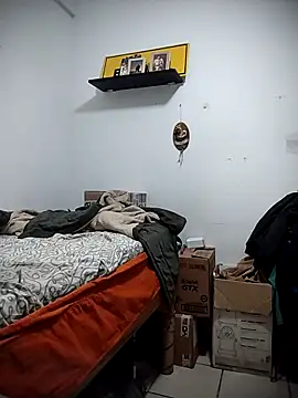 jhonyhot9292 online show from 02-07-26, 06:28