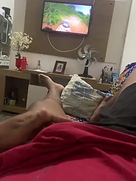 Snapshot of GordoSafadinho chatting on 12-31-24, 03:34 GordoSafadinho online show from 12-31-24, 03:34