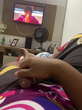 Snapshot of GordoSafadinho chatting on 01-23-25, 02:23 GordoSafadinho online show from 01-23-25, 02:23