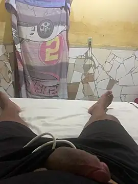 Snapshot of GordoSafadinho chatting on 02-08-25, 02:15 GordoSafadinho online show from 02-08-25, 02:15