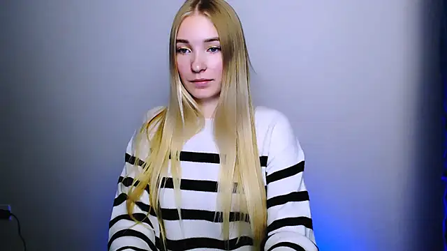 Queen ofLove online show from 10-30-25, 10:10