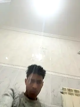 Snapshot of Ryan-hot chatting on 11-20-25, 06:51 Ryan-hot online show from 11-20-25, 06:51