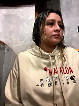 Keittly  online show from 01-06-26, 01:09