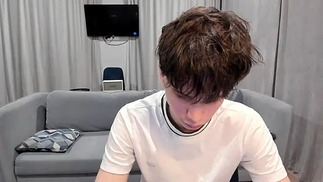 Im Shine Guy online show from 12-07-24, 07:21