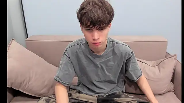 Im Shine Guy online show from 10-12-25, 02:43