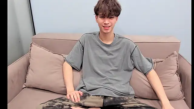 Im Shine Guy online show from 10-21-25, 01:28