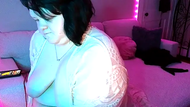 Flamefairy710 online show from 02-19-25, 11:49