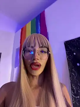 Alejandrita Robinson online show from 12-14-24, 08:45
