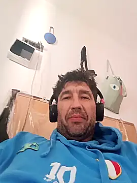 Snapshot of LasiDadi chatting on 12-03-25, 10:24 LasiDadi online show from 12-03-25, 10:24