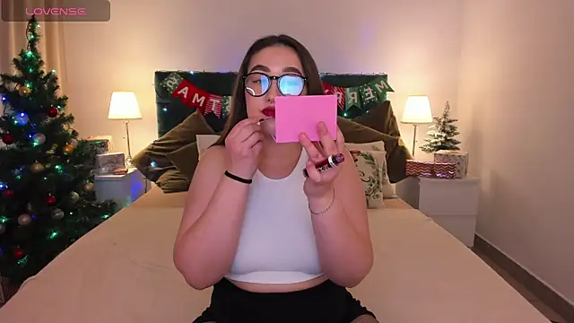 Aria Blisss online show from 12-28-24, 08:37