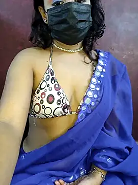 Snapshot of deslisexpriya chatting on 03-10-25, 09:32 deslisexpriya online show from 03-10-25, 09:32