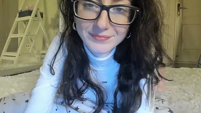 Snapshot of Baby_Jewel chatting on 02-05-25, 02:48 Baby Jewel online show from 02-05-25, 02:48