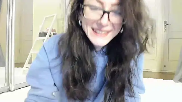 Snapshot of Baby_Jewel chatting on 02-11-25, 02:13 Baby Jewel online show from 02-11-25, 02:13