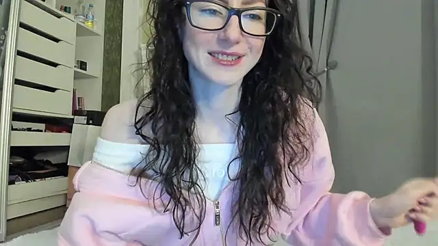 Snapshot of Baby_Jewel chatting on 11-05-25, 11:10 Baby Jewel online show from 11-05-25, 11:10