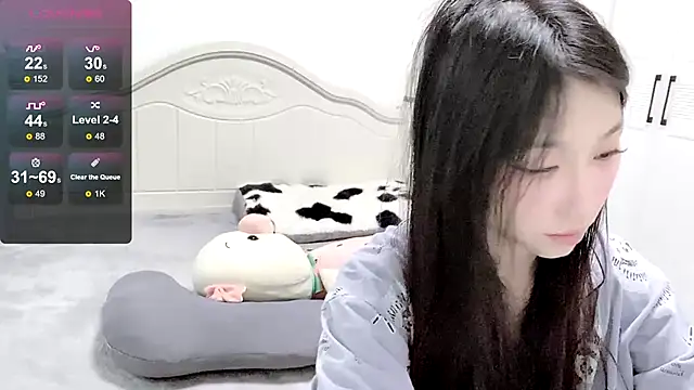 MMiao-66u online show from 12-24-24, 08:22