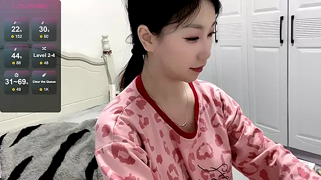 MMiao-66u online show from 02-03-25, 12:03