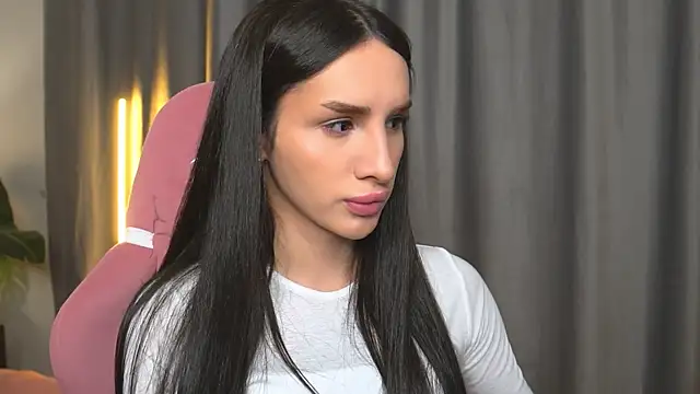 Kim Oberlin  online show from 11-18-25, 11:14