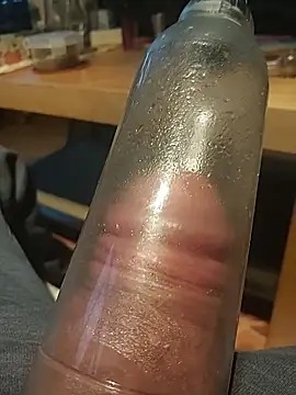 Snapshot of Gilgamesch1704 chatting on 01-03-25, 07:27 Gilgamesch1704 online show from 01-03-25, 07:27