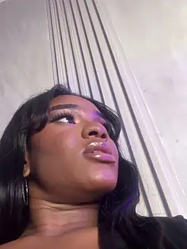 SophiaSmiiths  online show from 02-15-25, 06:02